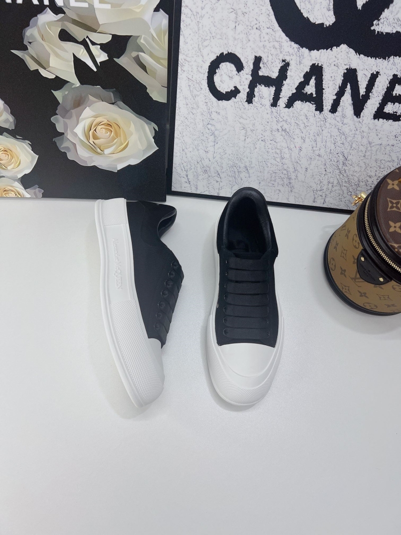 Alexander Mcqueen Casual Shoes